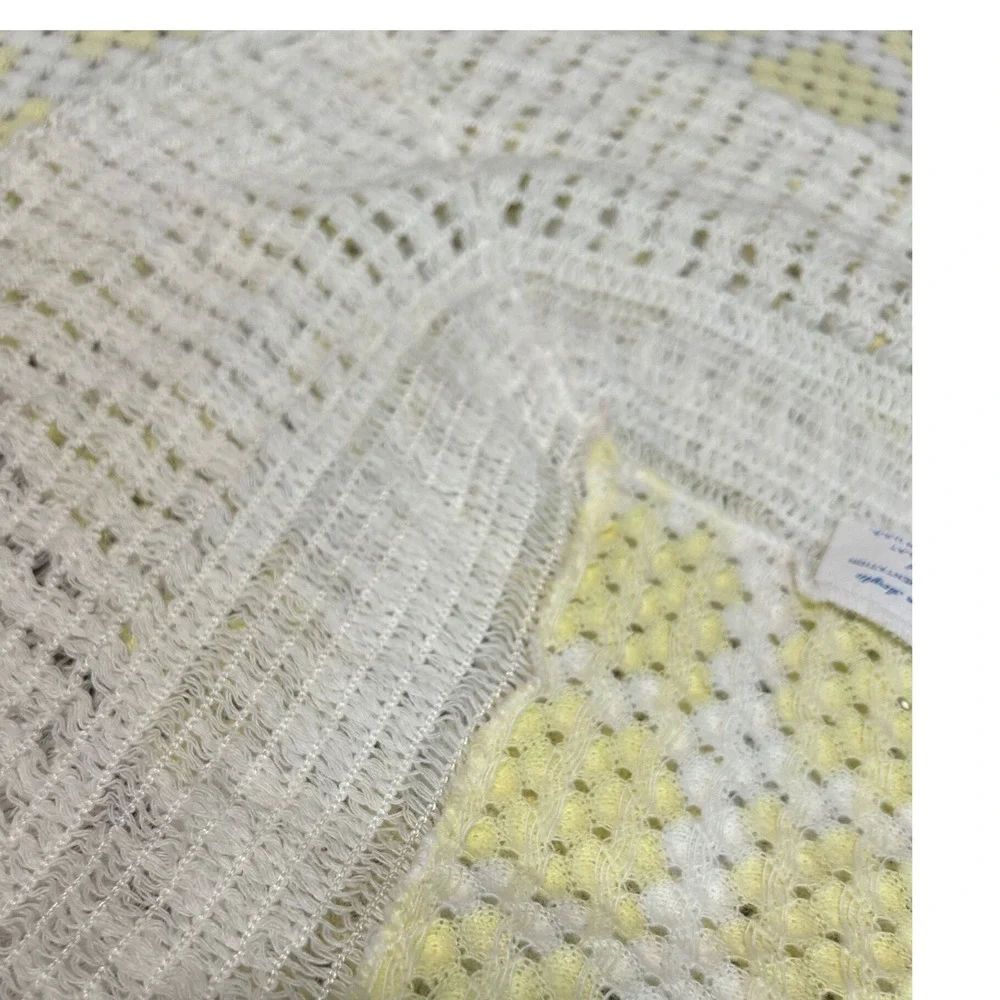 Vintage DuPont Orlon Acrylic Hand Crafted Baby Blanket/Table Topper Yellow White